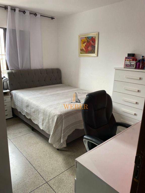 Sobrado à venda com 3 quartos, 120m² - Foto 3