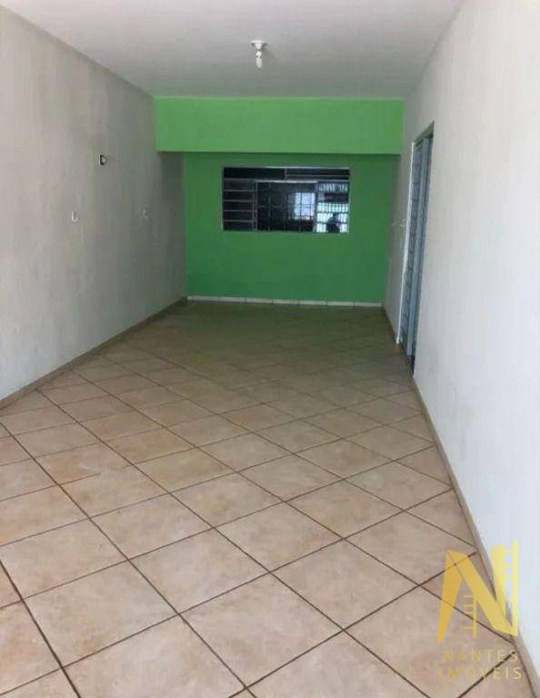 Casa à venda com 4 quartos, 180m² - Foto 18