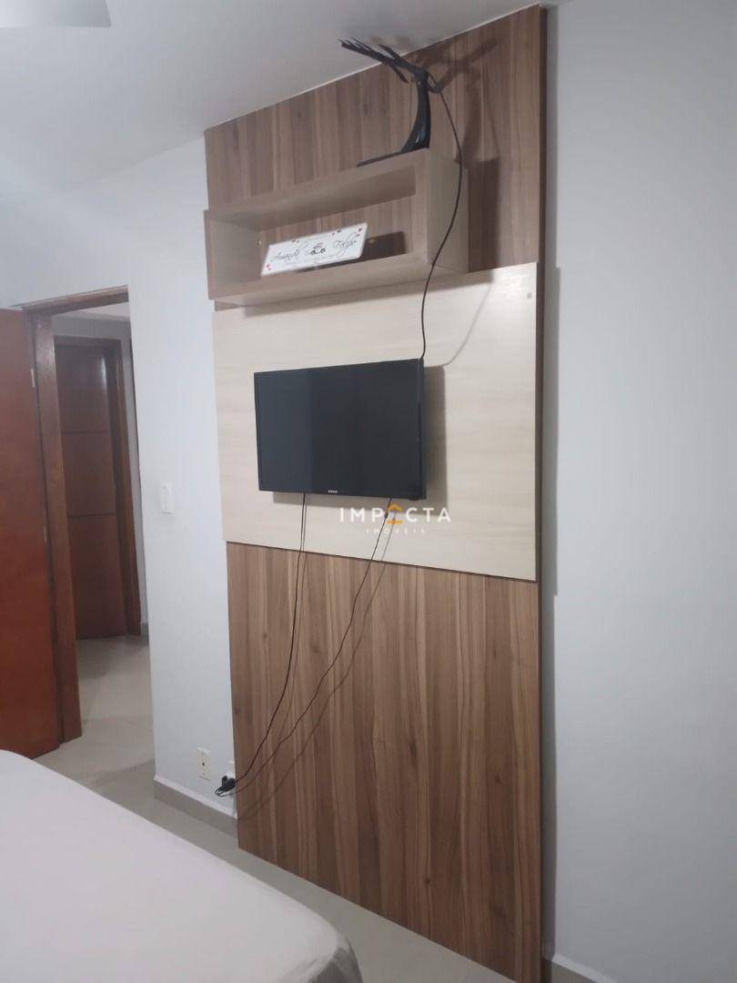 Apartamento à venda com 2 quartos, 63m² - Foto 2