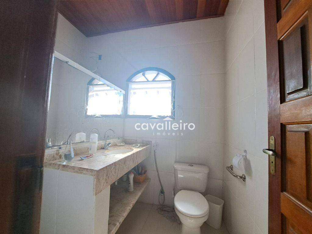 Casa à venda com 5 quartos, 214m² - Foto 19