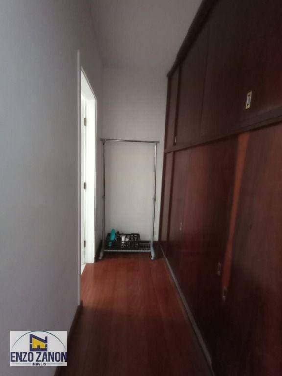 Sobrado à venda com 4 quartos, 650m² - Foto 74