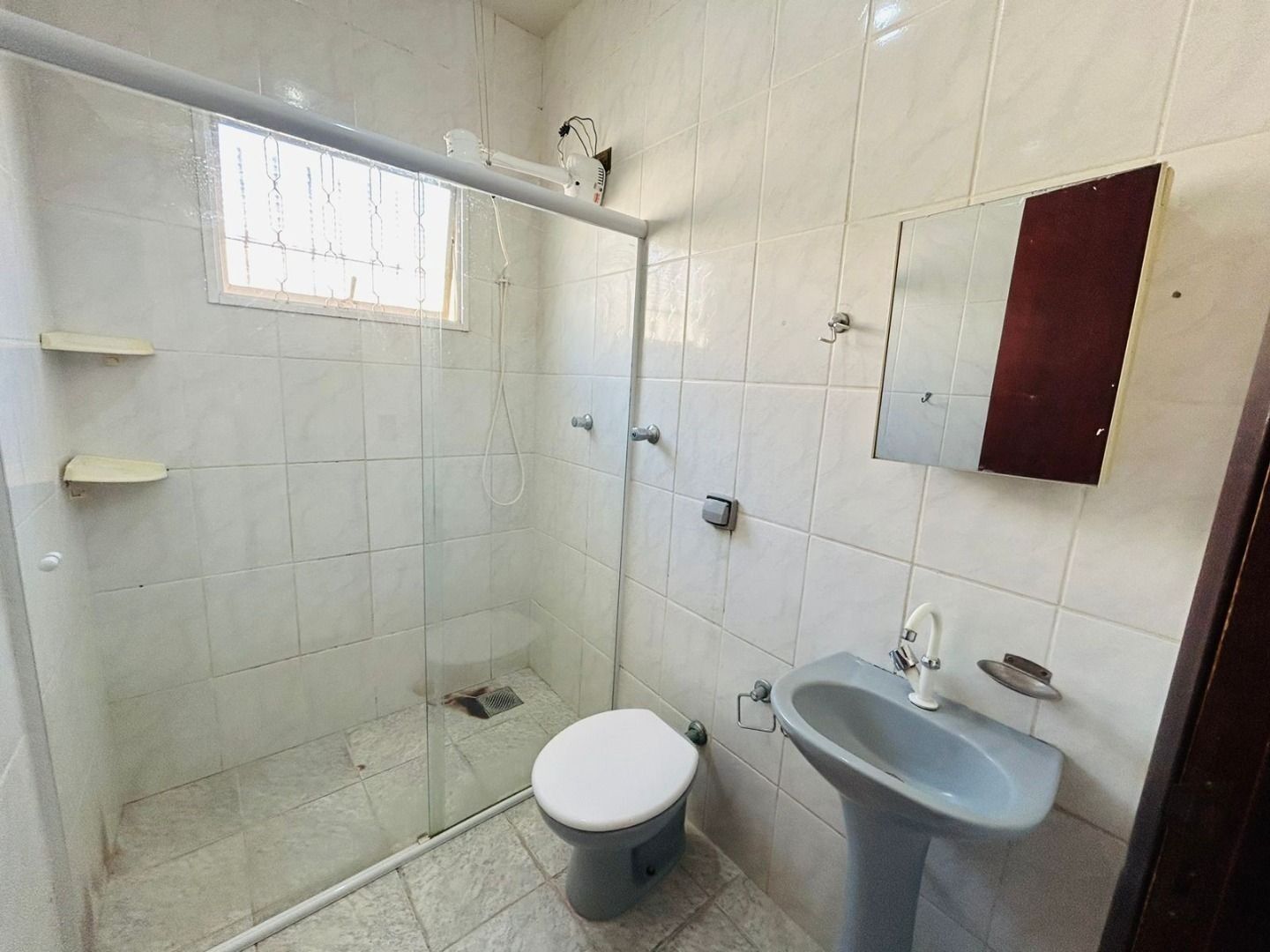 Casa à venda com 3 quartos, 104m² - Foto 4