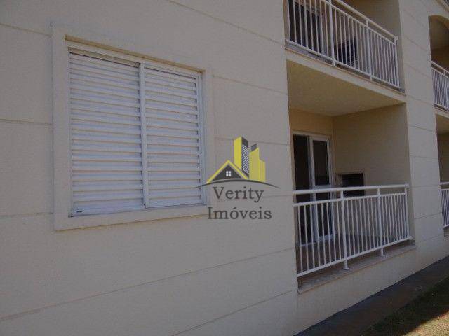 Apartamento à venda com 3 quartos, 70m² - Foto 2