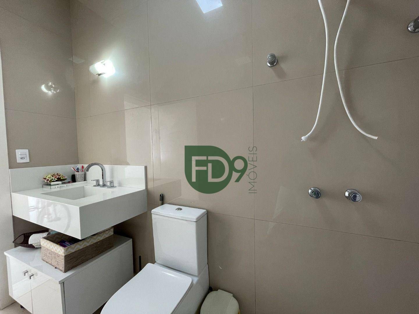 Casa de Condomínio à venda e aluguel com 4 quartos, 400m² - Foto 25