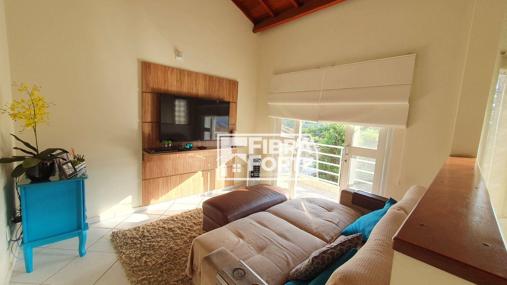 Casa de Condomínio à venda com 3 quartos, 230m² - Foto 18