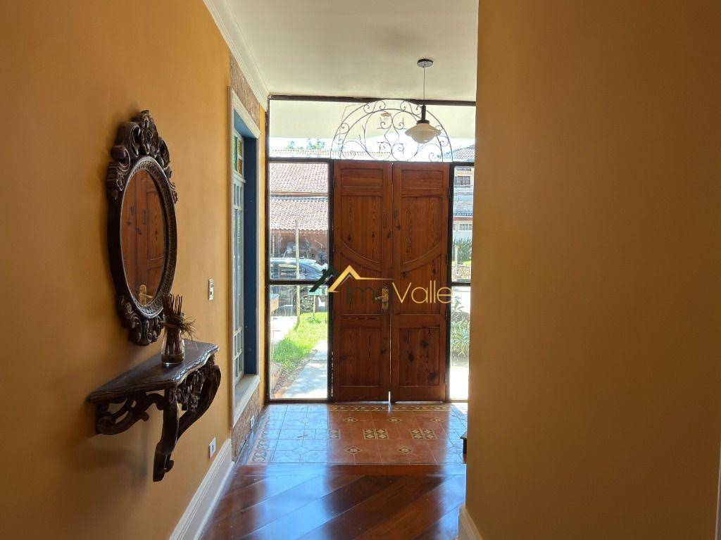 Sobrado, 5 quartos, 500 m² - Foto 1