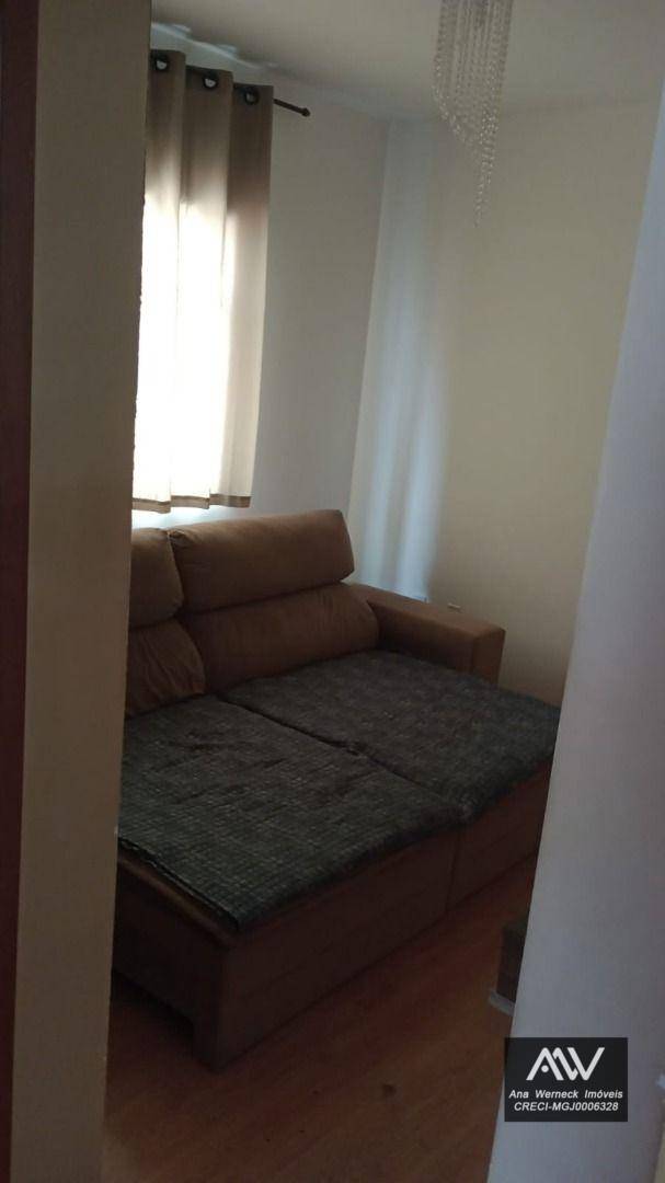 Apartamento à venda com 2 quartos, 63m² - Foto 4