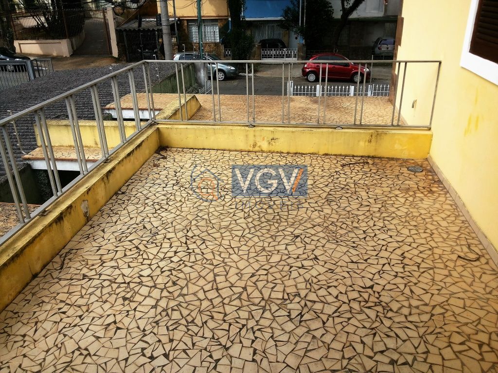 Casa à venda e aluguel com 6 quartos, 450m² - Foto 11