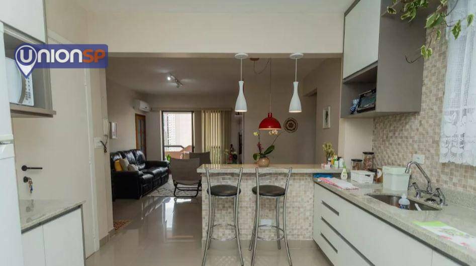 Apartamento à venda com 3 quartos, 83m² - Foto 22