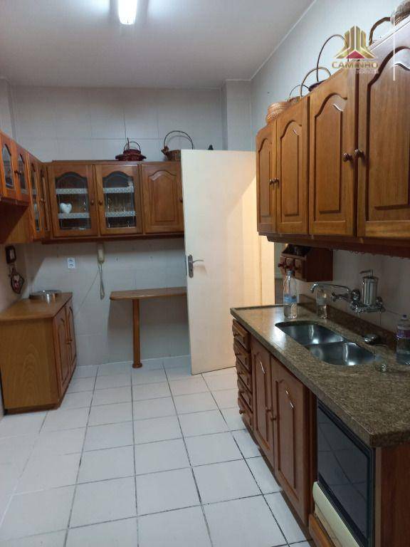 Apartamento à venda com 3 quartos, 130m² - Foto 10