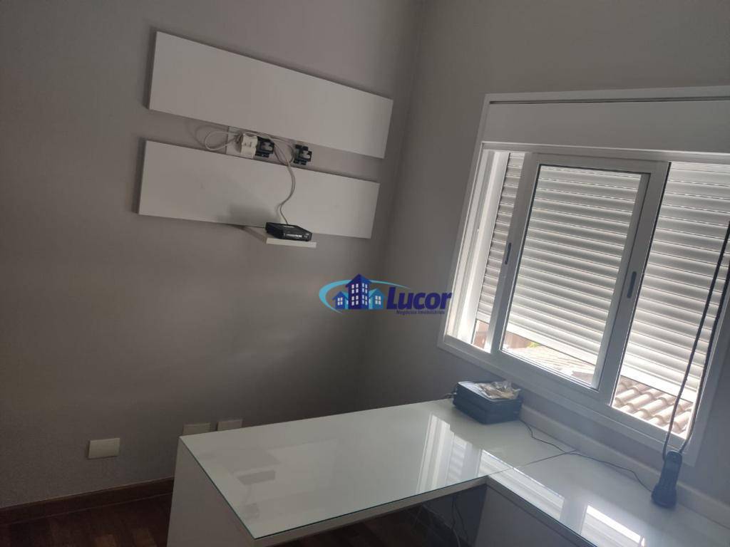 Sobrado à venda com 3 quartos, 290m² - Foto 18