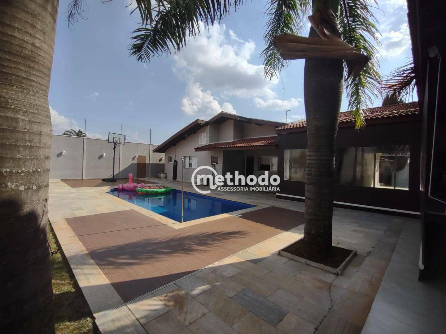 Casa à venda com 5 quartos, 373m² - Foto 1