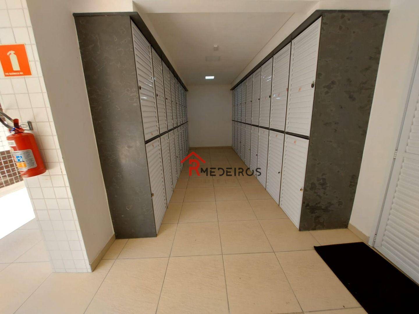 Apartamento à venda com 2 quartos, 72m² - Foto 30