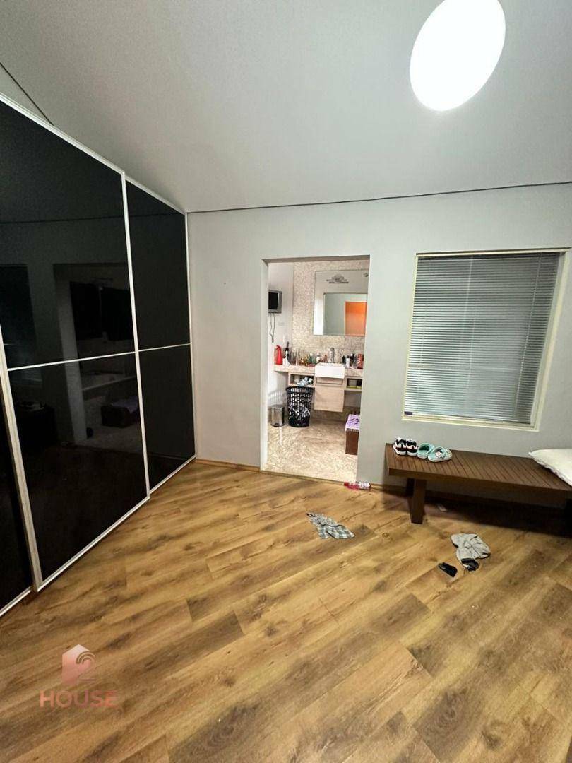 Casa de Condomínio à venda com 3 quartos, 370m² - Foto 20