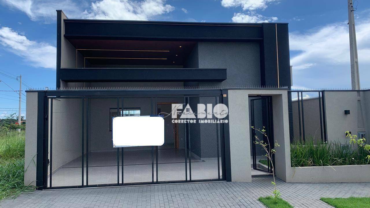 Casa à venda com 3 quartos, 120m² - Foto 1