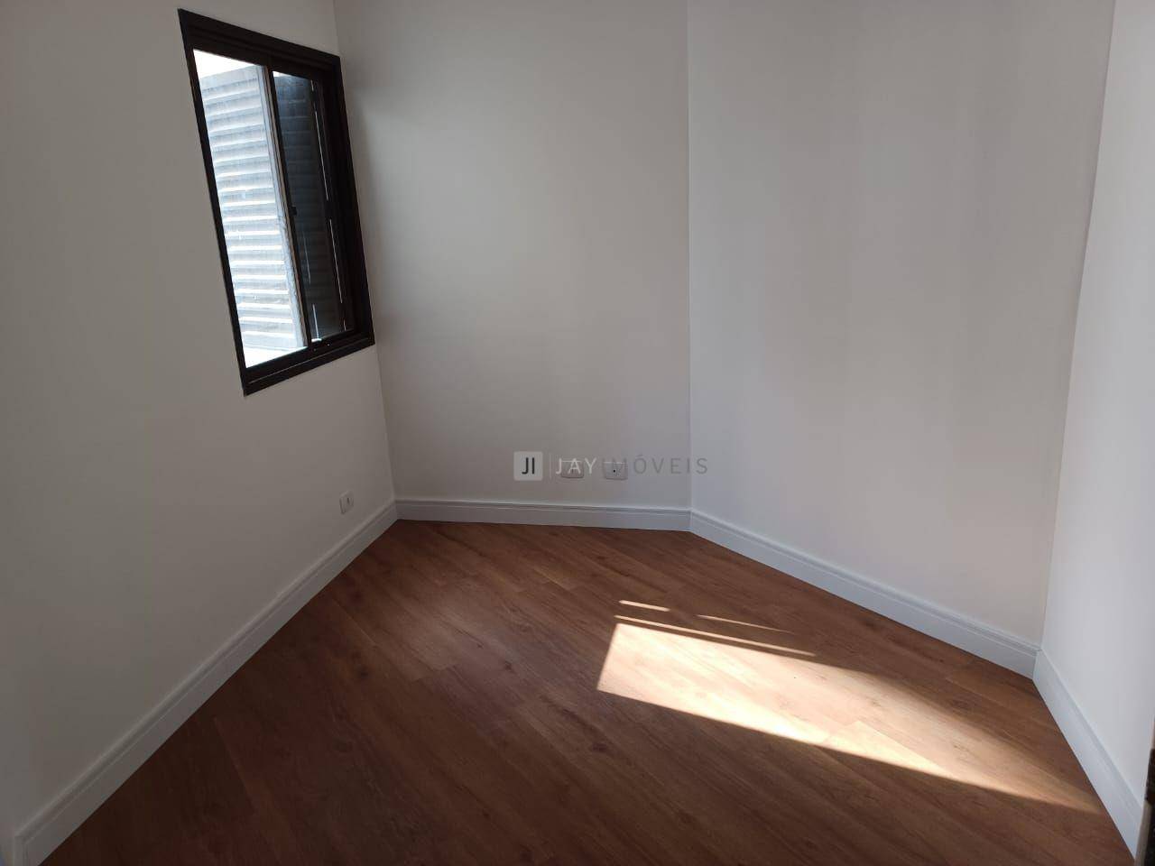 Apartamento para alugar com 4 quartos, 96m² - Foto 7