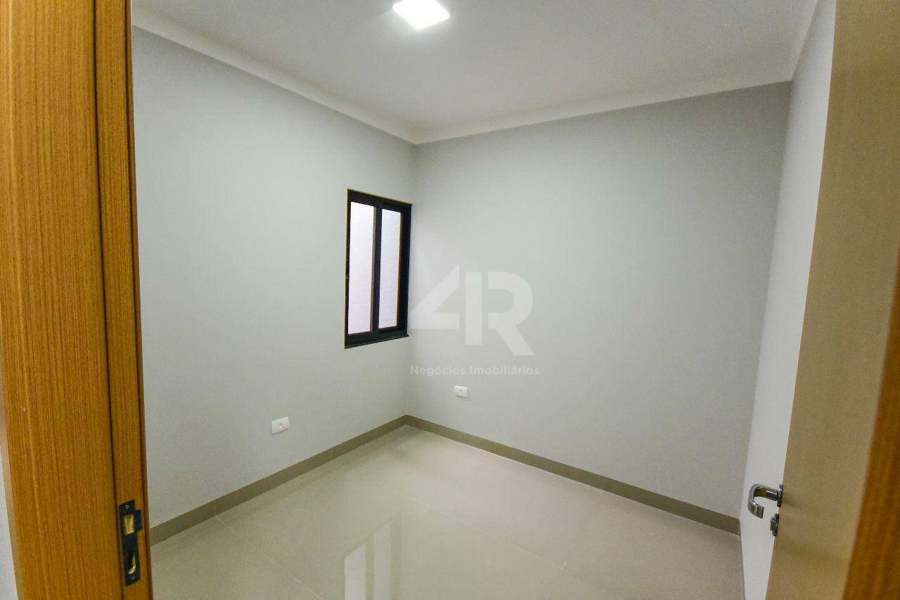 Casa à venda com 3 quartos, 80m² - Foto 12