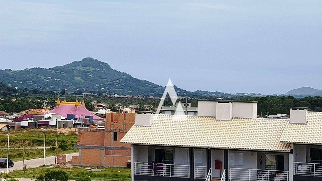 Casa de Condomínio à venda com 3 quartos, 200m² - Foto 6