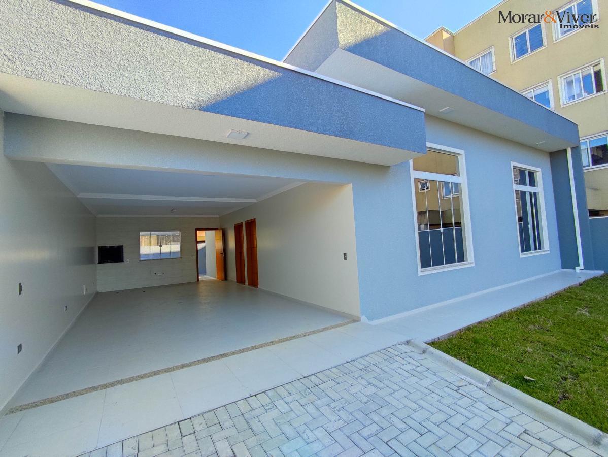 Casa à venda com 3 quartos, 145m² - Foto 1