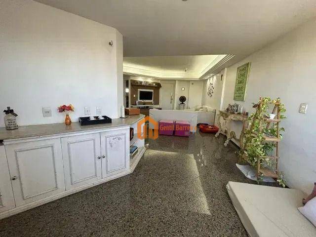 Apartamento à venda com 3 quartos, 111m² - Foto 3