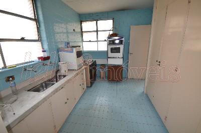 Apartamento à venda com 3 quartos, 200m² - Foto 12