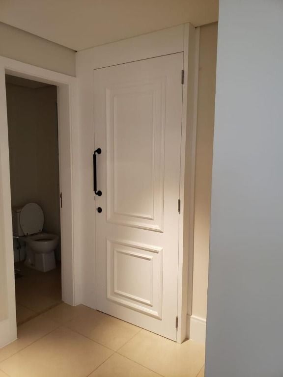 Apartamento à venda com 3 quartos, 186m² - Foto 2