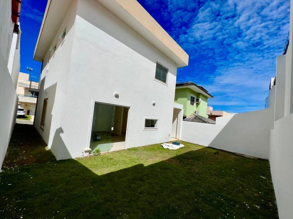 Casa à venda com 4 quartos, 170m² - Foto 9