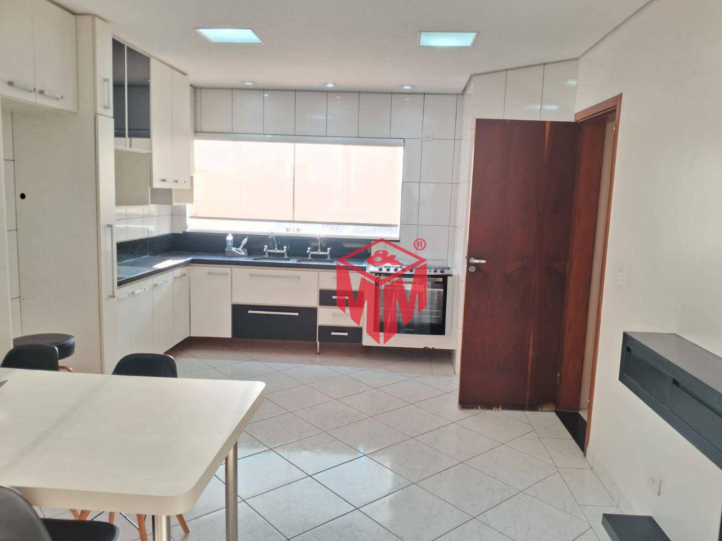 Sobrado à venda com 3 quartos, 226m² - Foto 7