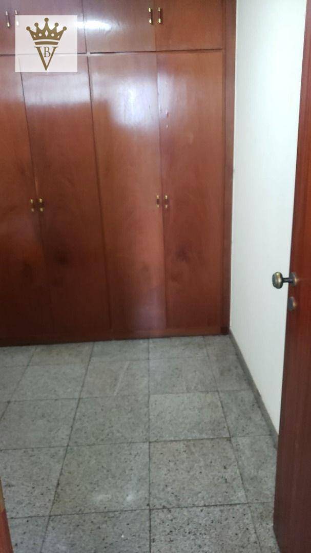 Apartamento à venda com 3 quartos, 166m² - Foto 20