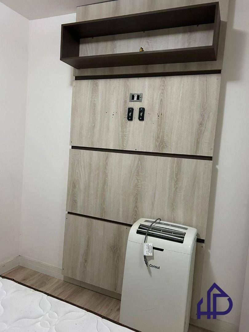 Apartamento para alugar com 2 quartos, 69m² - Foto 9