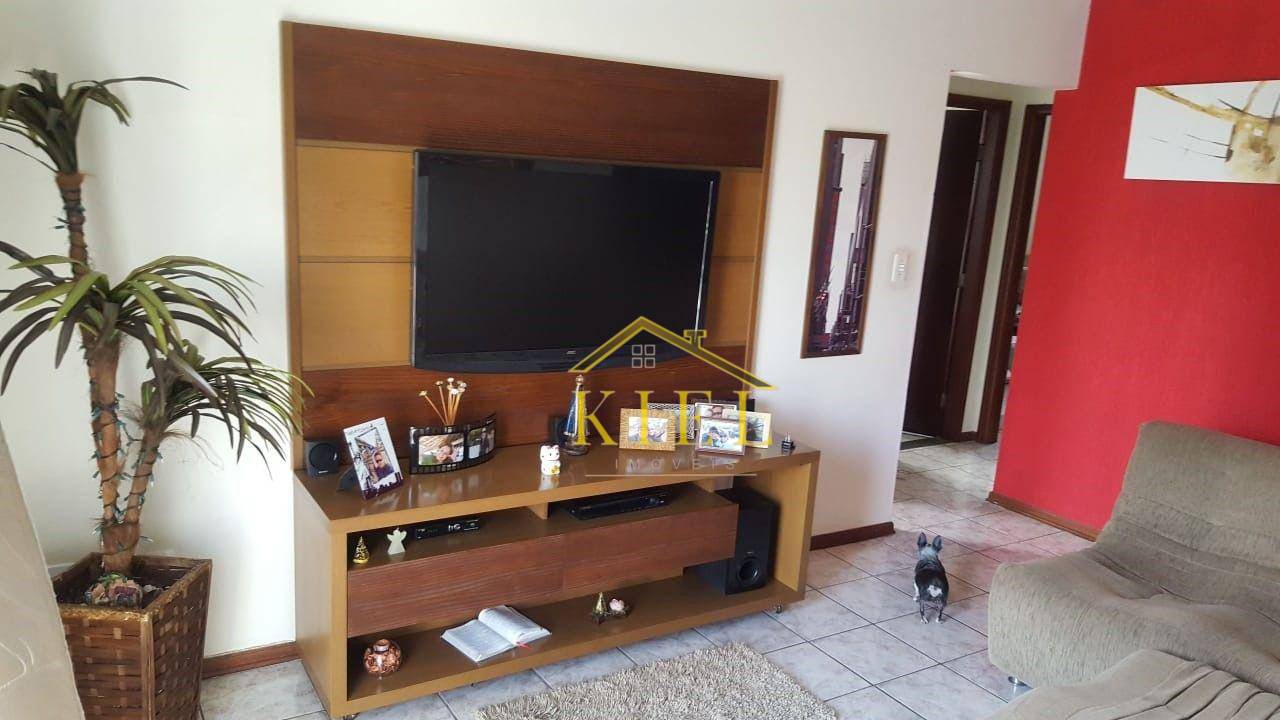 Apartamento à venda com 2 quartos, 70m² - Foto 1