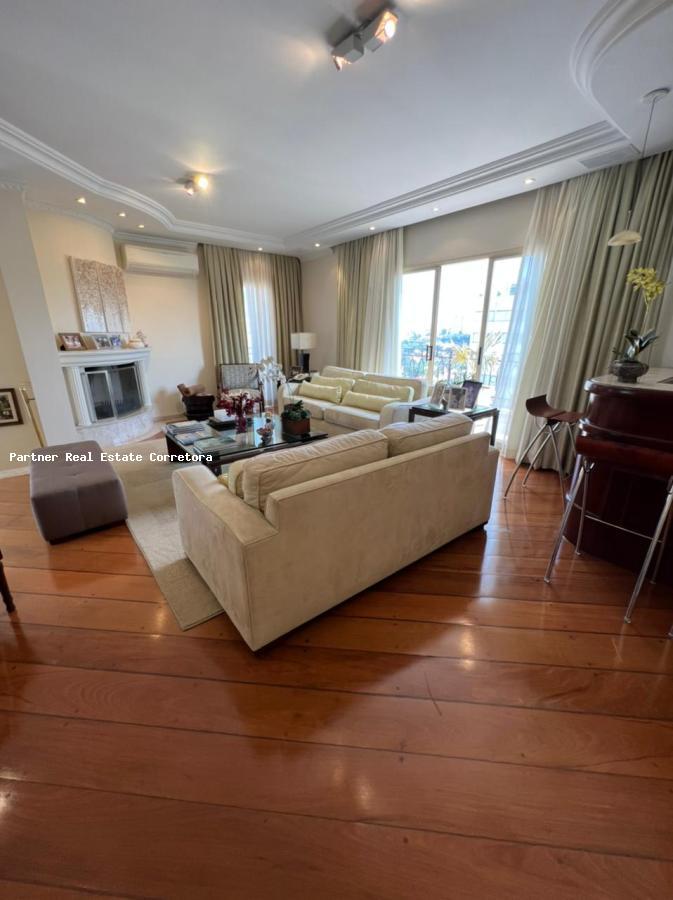 Cobertura à venda com 4 quartos, 350m² - Foto 3