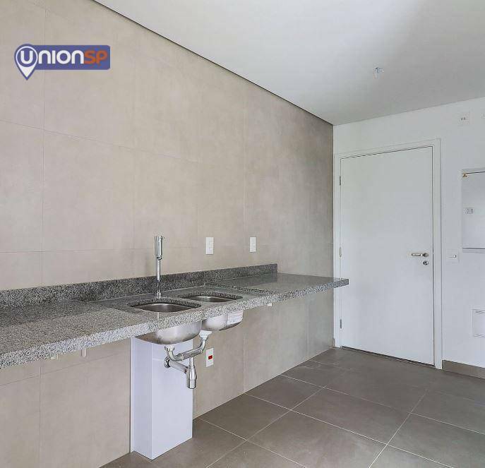 Apartamento à venda com 4 quartos, 216m² - Foto 23