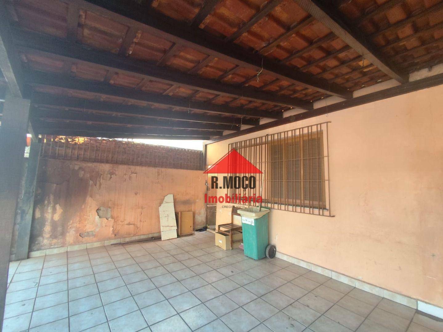 Casa para alugar com 2 quartos, 151m² - Foto 2