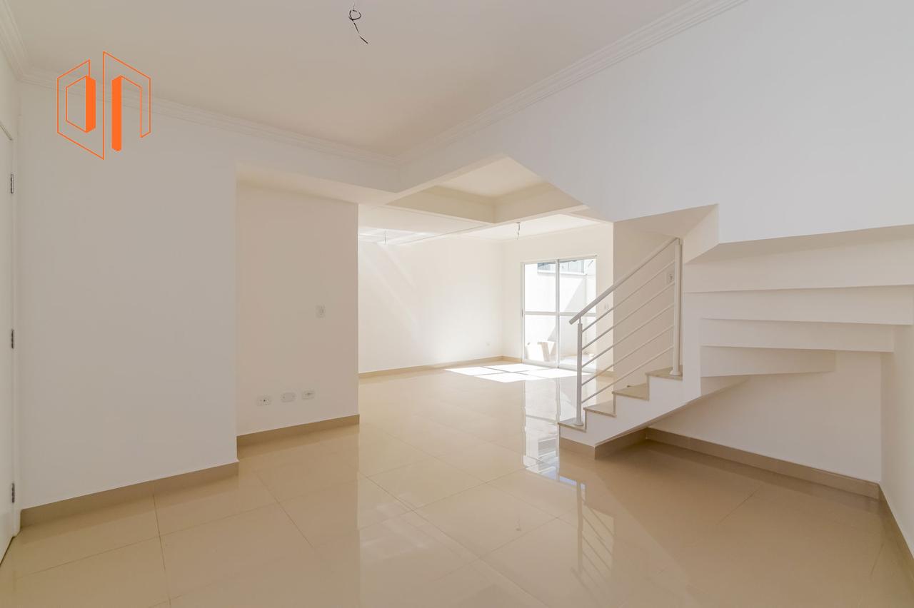 Sobrado à venda com 3 quartos, 100m² - Foto 4