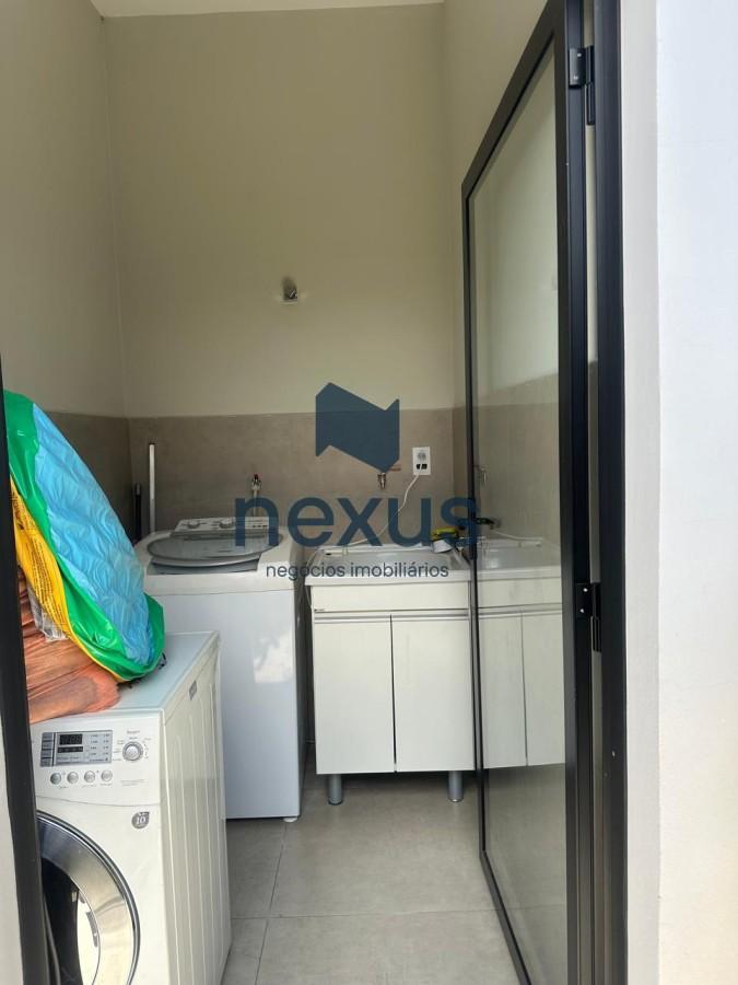 Casa à venda com 3 quartos, 250m² - Foto 19