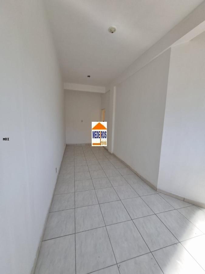 Casa para alugar com 2 quartos, 70m² - Foto 10