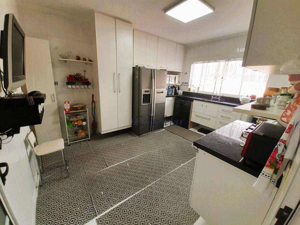 Sobrado à venda com 3 quartos, 194m² - Foto 13