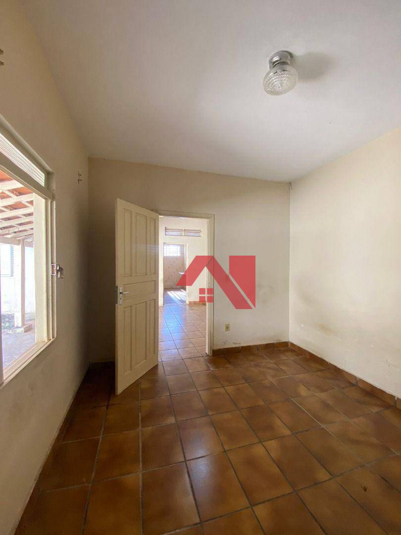 Casa à venda com 3 quartos, 116m² - Foto 4