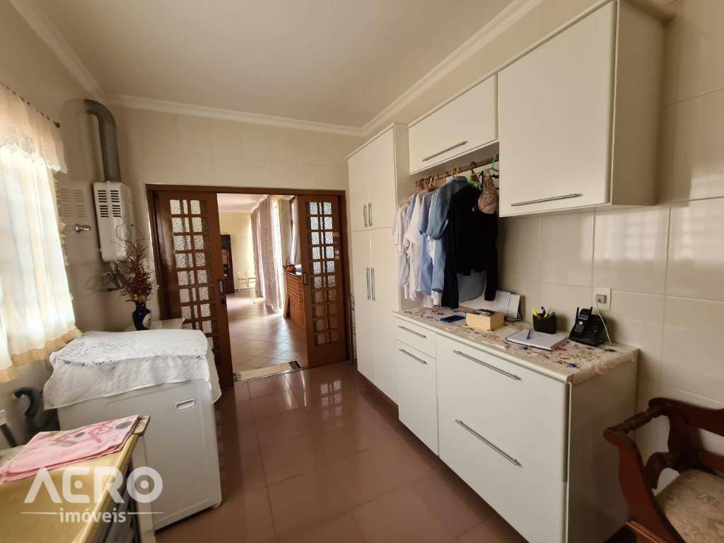 Casa de Condomínio à venda com 3 quartos, 270m² - Foto 18