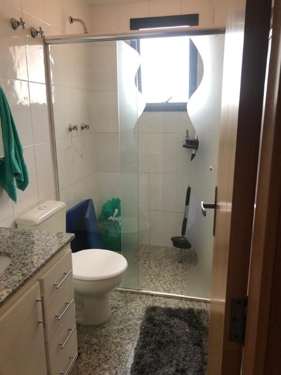 Apartamento à venda com 2 quartos, 68m² - Foto 12