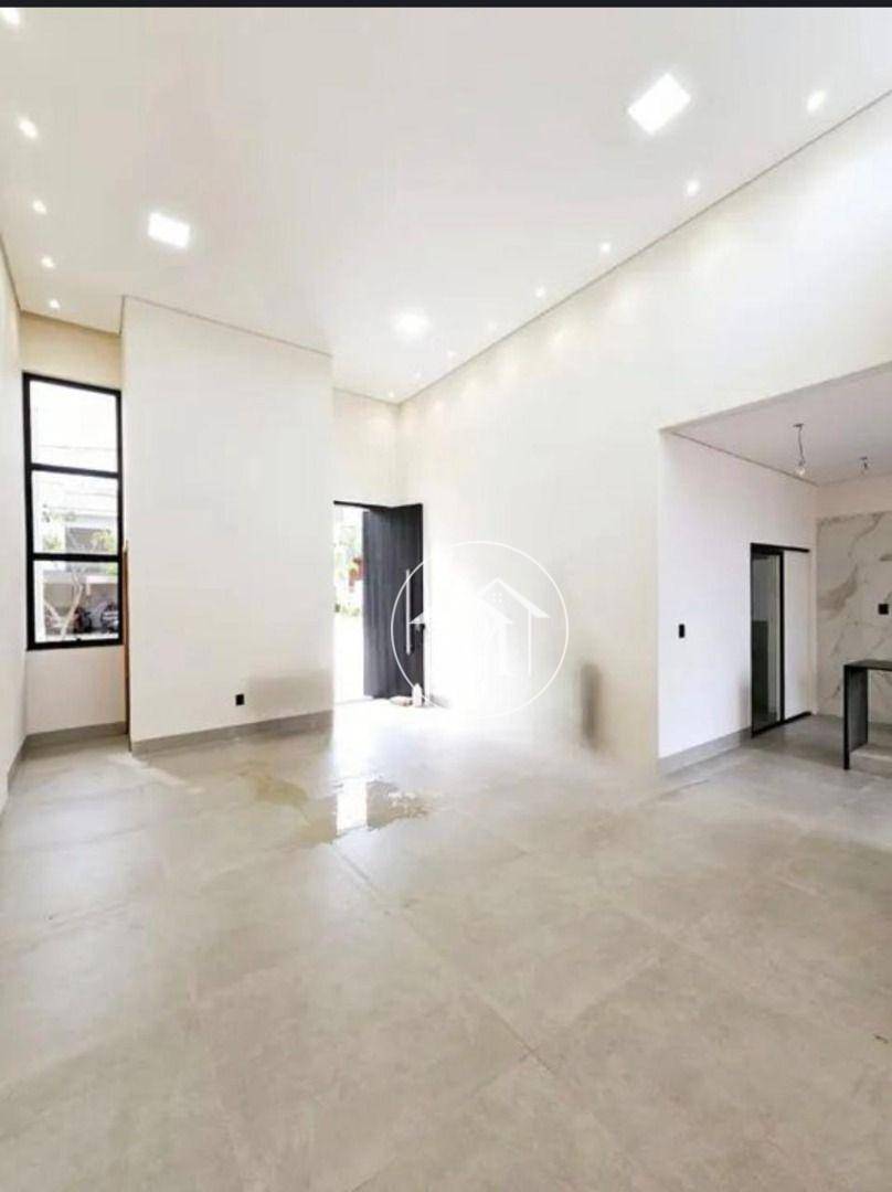 Casa de Condomínio à venda com 3 quartos, 167m² - Foto 2