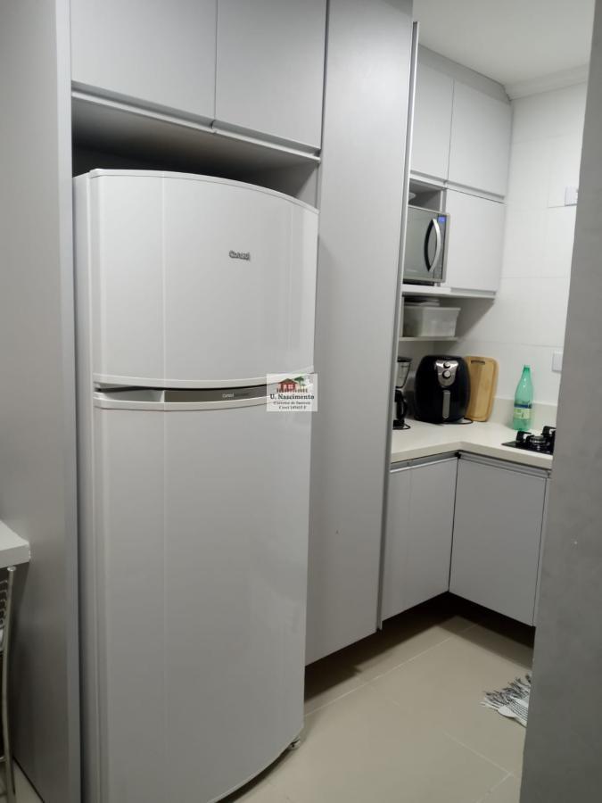 Apartamento à venda com 2 quartos, 44m² - Foto 1