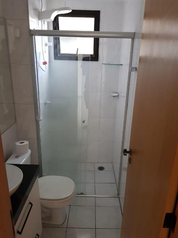 Apartamento à venda com 2 quartos, 64m² - Foto 4