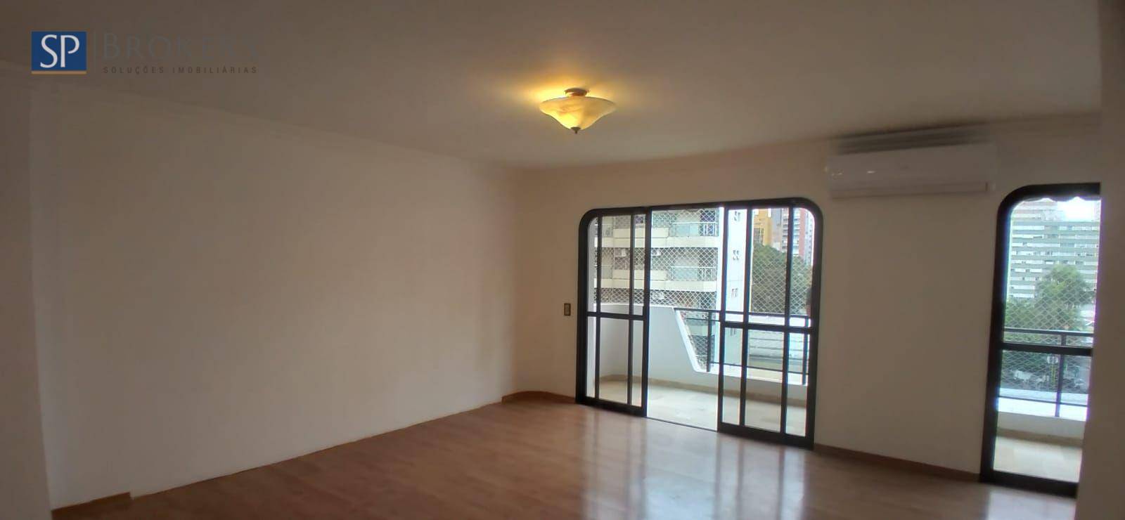 Apartamento à venda com 3 quartos, 245m² - Foto 7