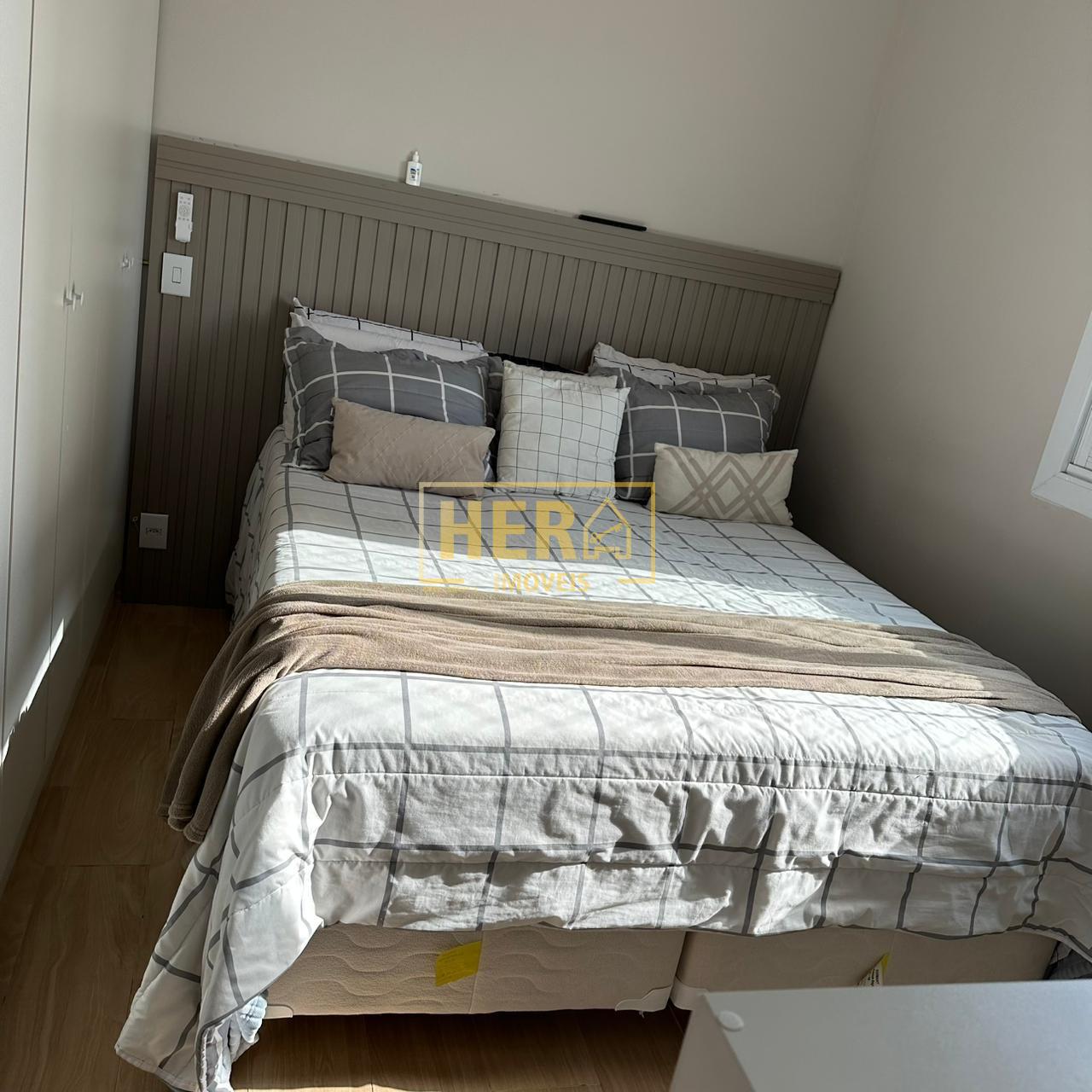 Apartamento à venda com 2 quartos, 52m² - Foto 1