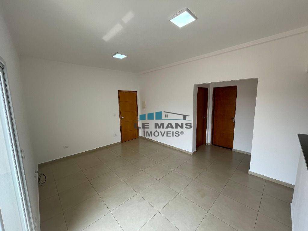 Apartamento à venda e aluguel com 2 quartos, 64m² - Foto 2