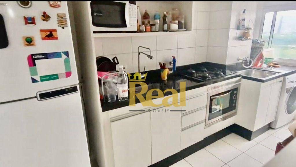 Apartamento à venda com 1 quarto, 31m² - Foto 2