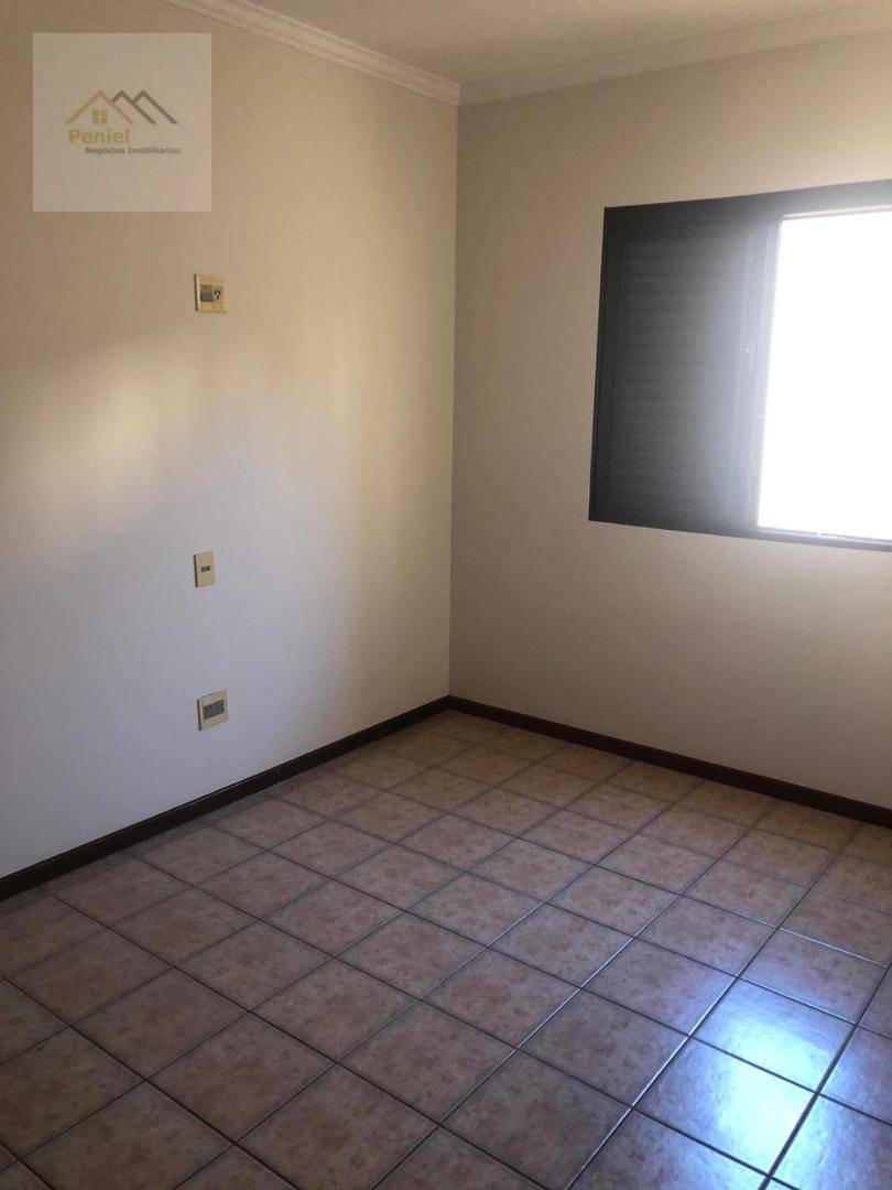 Apartamento à venda com 3 quartos, 84m² - Foto 12