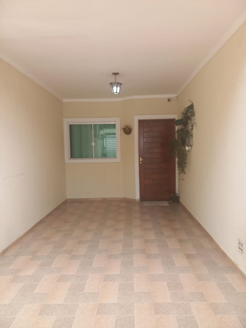 Sobrado à venda com 3 quartos, 120m² - Foto 2